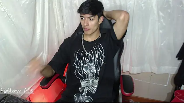 jacobbiker online show from December 5, 2025, 4:44 am