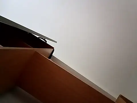 Vera Elle online show from October 9, 2025, 5:08 am