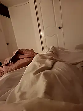 Hugopingonasa2024 online show from November 28, 2025, 10:26 am