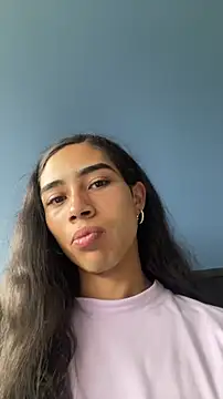 Sweet-Cris online show from February 14, 2026, 5:57 pm