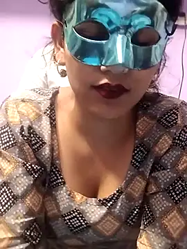 hunk28 6 online show from April 2, 2026, 5:41 pm