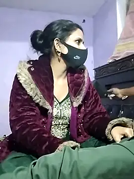 hunk28 6 online show from November 27, 2025, 5:35 pm