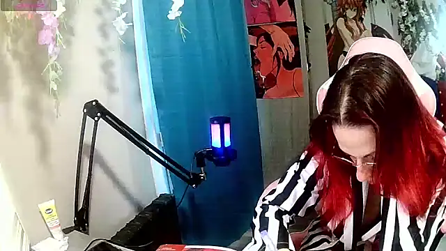 rubystrip online show from November 15, 2025, 2:54 pm