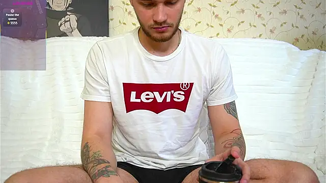 Snapshot of johnstoneisland chatting on March 21, 2026, 8:30 am johnstoneisland online show from March 21, 2026, 8:30 am