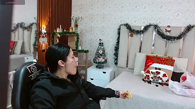 BLUE TAY1 online show from November 27, 2025, 11:32 am