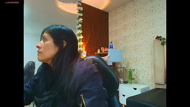 BLUE TAY1 online show from March 17, 2026, 12:19 pm