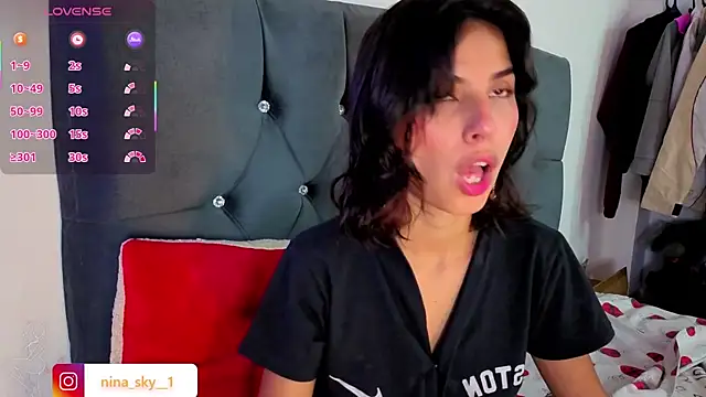Snapshot of nina_sky chatting on November 12, 2025, 8:56 pm nina sky online show from November 12, 2025, 8:56 pm