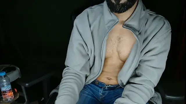 JUSTFORRICH online show from April 1, 2026, 6:48 am