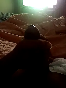 johan77esteban online show from April 28, 2026, 6:34 pm