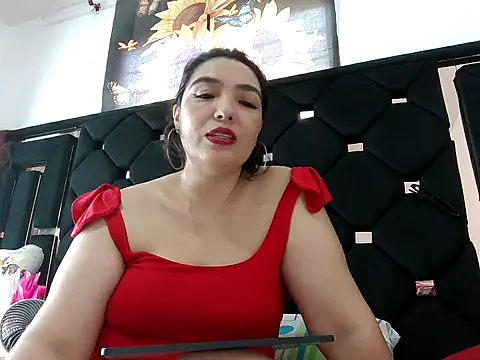 Snapshot of vegacristal88 chatting on June 19, 2026, 9:42 pm vegacristal88 online show from June 19, 2026, 9:42 pm