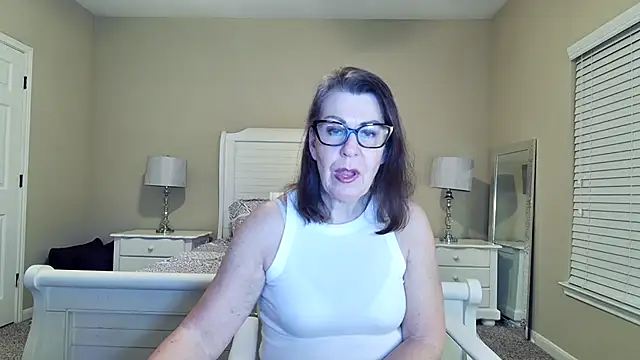 Snapshot of HotTxGilfMaggie chatting on November 30, 2025, 2:01 am HotTxGilfMaggie online show from November 30, 2025, 2:01 am