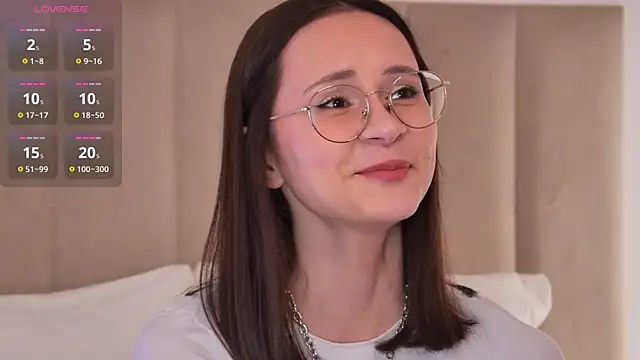 Snapshot of MartaBrent chatting on November 20, 2025, 5:13 pm MartaBrent online show from November 20, 2025, 5:13 pm