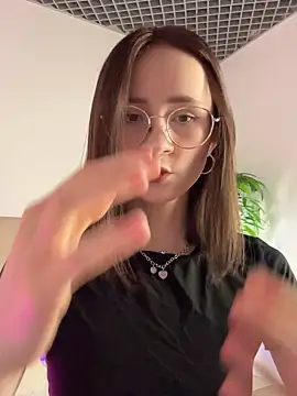 MartaBrent online show from March 19, 2026, 4:18 pm