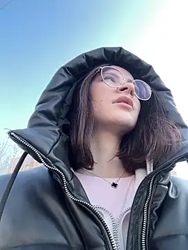 MartaBrent online show from March 17, 2026, 11:02 am