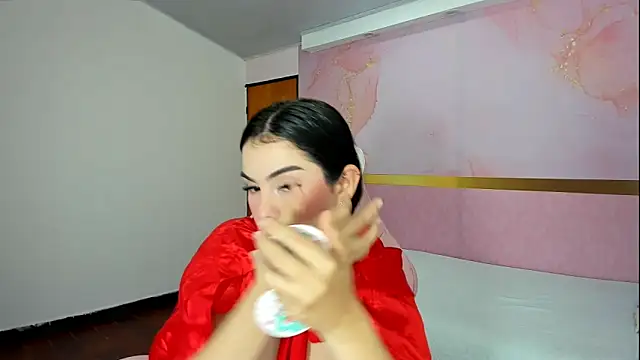 milk candy18 online show from October 31, 2025, 11:44 pm