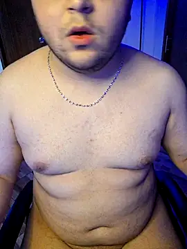 Snapshot of kit_hott chatting on July 4, 2026, 9:08 pm kit hott online show from July 4, 2026, 9:08 pm