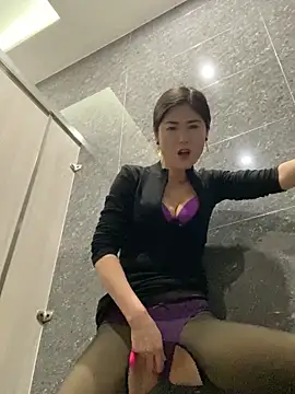 Snapshot of xtt1689999 chatting on December 2, 2025, 4:03 am xtt1689999 online show from December 2, 2025, 4:03 am