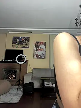 Snapshot of Miranda_Kerry chatting on November 5, 2025, 6:27 am Miranda Kerry online show from November 5, 2025, 6:27 am