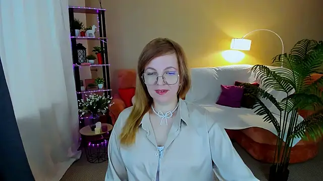 Snapshot of YourUniverser chatting on March 13, 2026, 9:47 am YourUniverser online show from March 13, 2026, 9:47 am