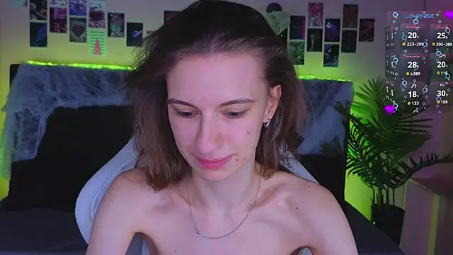 Snapshot of kaleriyaa_ chatting on November 5, 2025, 7:55 am kaleriyaa online show from November 5, 2025, 7:55 am