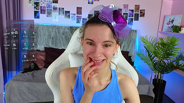 Snapshot of kaleriyaa_ chatting on October 24, 2025, 5:06 am kaleriyaa online show from October 24, 2025, 5:06 am