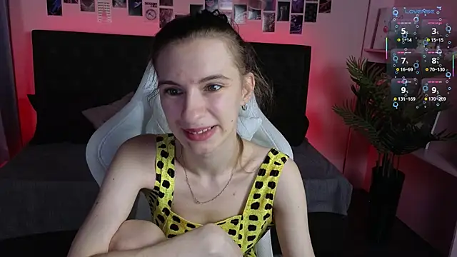 Snapshot of kaleriyaa_ chatting on October 16, 2025, 1:36 am kaleriyaa online show from October 16, 2025, 1:36 am