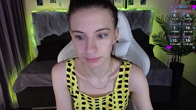 Snapshot of kaleriyaa_ chatting on October 30, 2025, 1:26 am kaleriyaa online show from October 30, 2025, 1:26 am