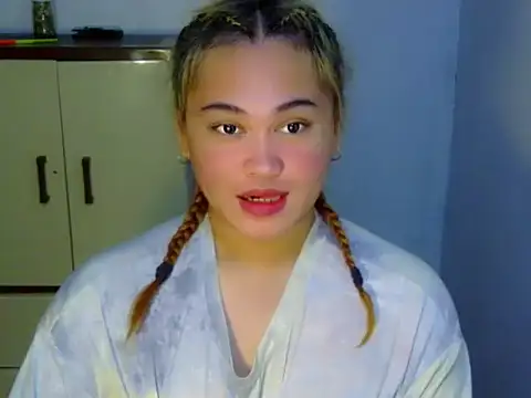 Snapshot of Annierose_ts chatting on February 7, 2026, 10:07 pm Annierose ts online show from February 7, 2026, 10:07 pm