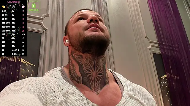 Snapshot of OliverSport chatting on November 22, 2025, 10:58 am OliverSport online show from November 22, 2025, 10:58 am