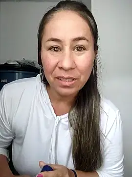 Nala1986 online show from October 14, 2025, 3:12 pm