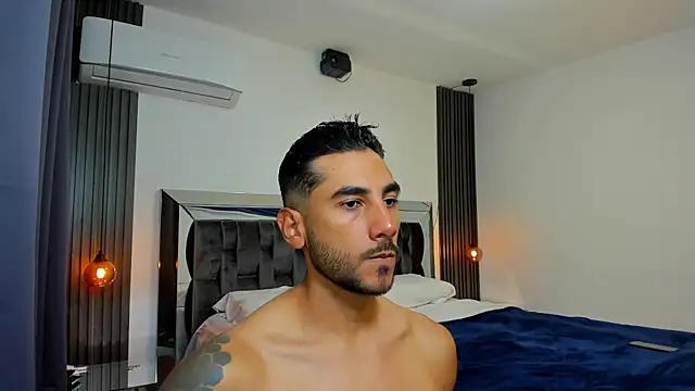 MARC THOMPSON  online show from October 20, 2025, 12:24 am