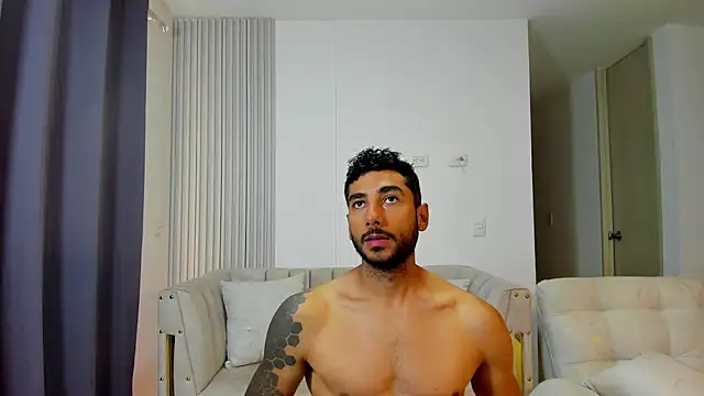 MARC THOMPSON  online show from October 14, 2025, 2:39 pm