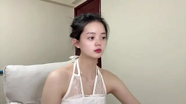 Nicole-13 online show from April 26, 2026, 12:35 pm