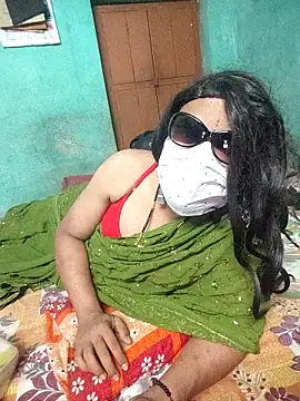 hot silkkol online show from April 5, 2026, 8:15 pm