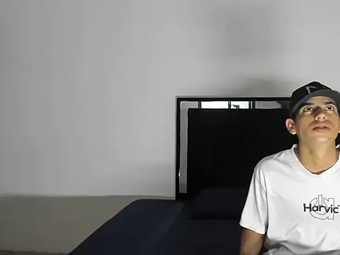 brian sexlove online show from November 8, 2025, 7:17 pm