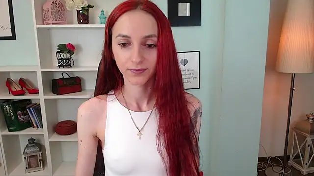 Julia Jae online show from September 20, 2025, 5:12 am