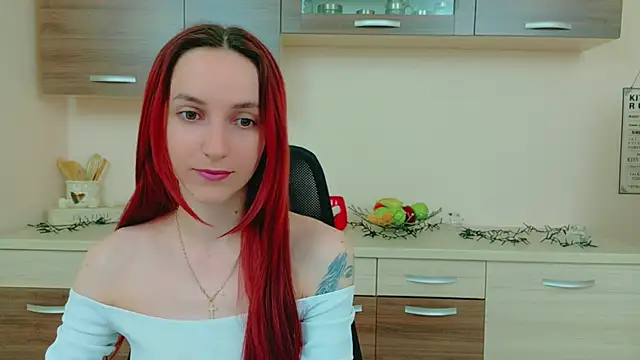 Julia Jae online show from April 25, 2026, 5:32 am