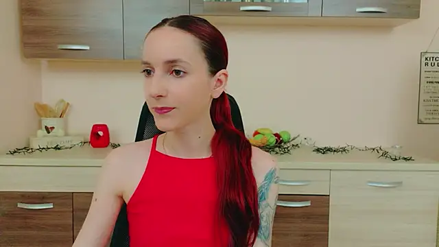 Julia Jae online show from June 2, 2026, 6:24 am