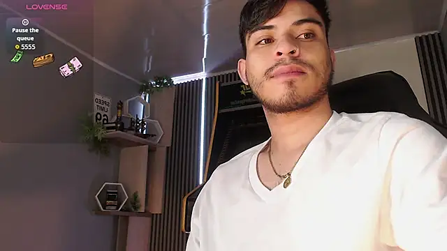 Bastian MCcormick online show from November 27, 2025, 12:49 pm