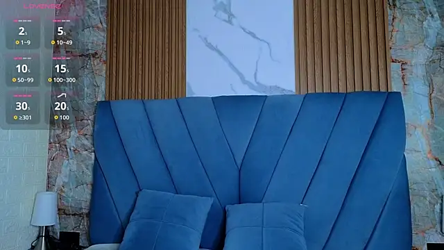 nathalia koch  online show from February 19, 2026, 7:33 pm