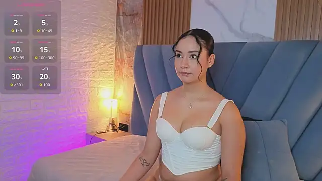 nathalia koch  online show from March 13, 2026, 7:52 pm