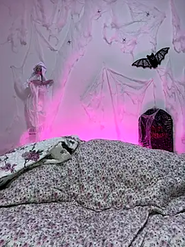 Snapshot of Ariana2017 chatting on October 24, 2025, 3:16 am Ariana2017 online show from October 24, 2025, 3:16 am