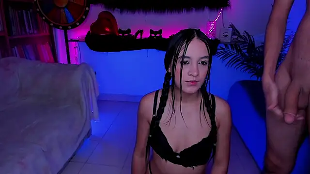 Snapshot of OkHard11 chatting on March 18, 2026, 11:16 pm OkHard11 online show from March 18, 2026, 11:16 pm