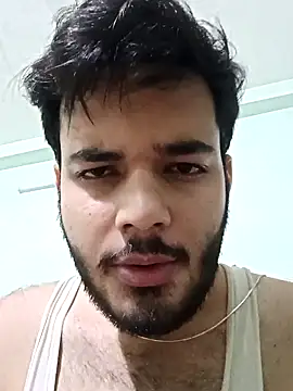 dirtyboy002 online show from August 3, 2026, 5:41 pm