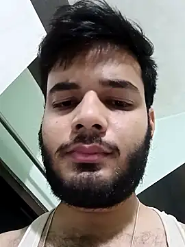 dirtyboy002 online show from July 28, 2026, 6:42 pm