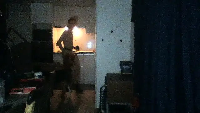 dikkefluit online show from October 18, 2025, 3:52 am