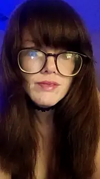 Snapshot of NovaVade chatting on February 12, 2026, 8:25 am NovaVade online show from February 12, 2026, 8:25 am