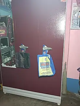 Snapshot of Hotty-rosni chatting on October 28, 2025, 11:09 am Hotty-rosni online show from October 28, 2025, 11:09 am