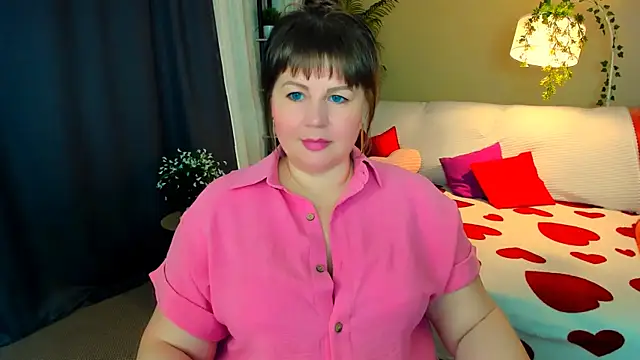 CrystaalStaar online show from March 21, 2026, 4:57 am