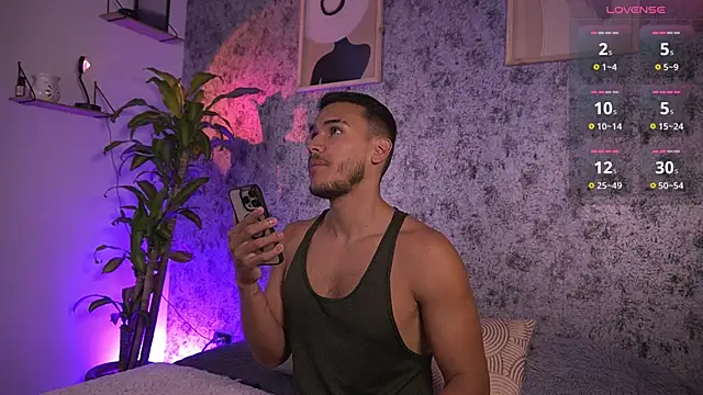 MarkSantozz online show from July 21, 2026, 7:59 pm